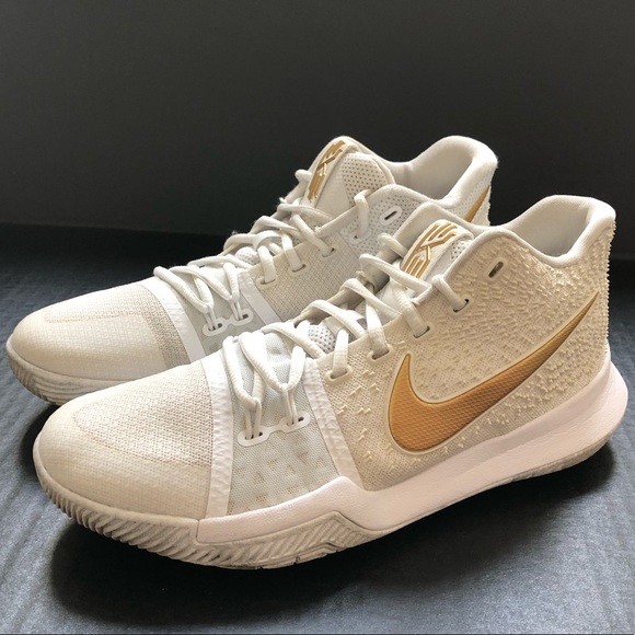 kyrie 3 finals gold